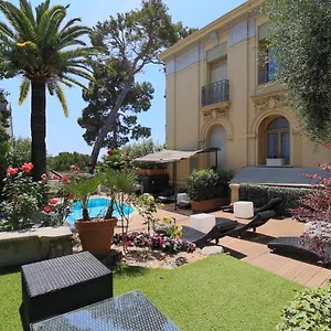 Le Petit Palais 4* Nice