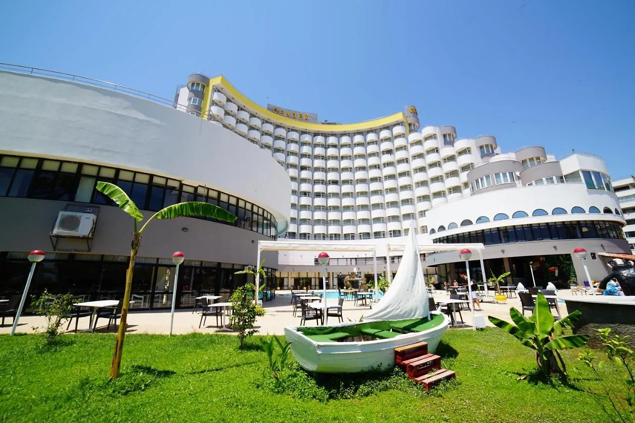 אנטליה Cender Hotel