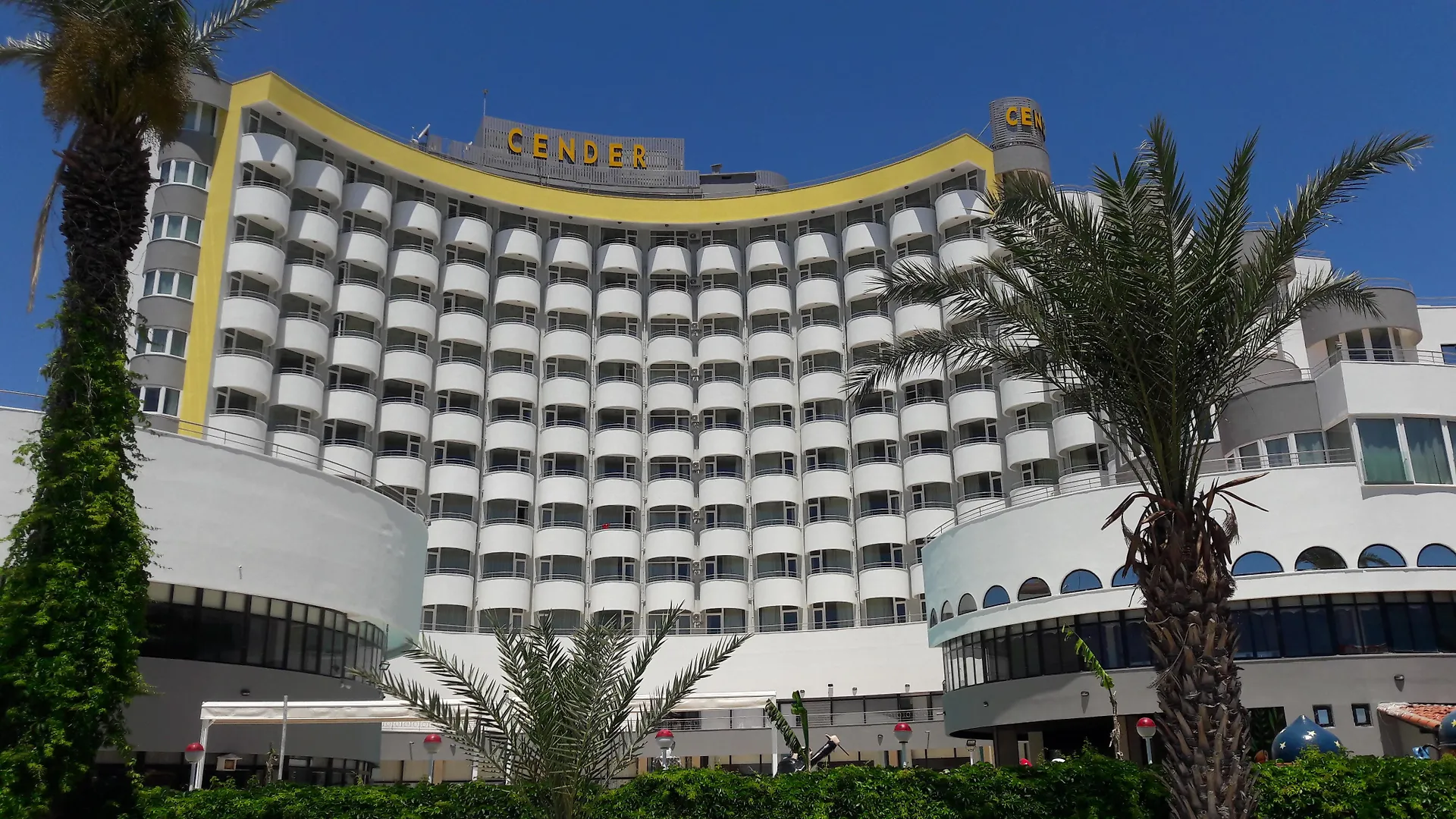 אנטליה Cender Hotel