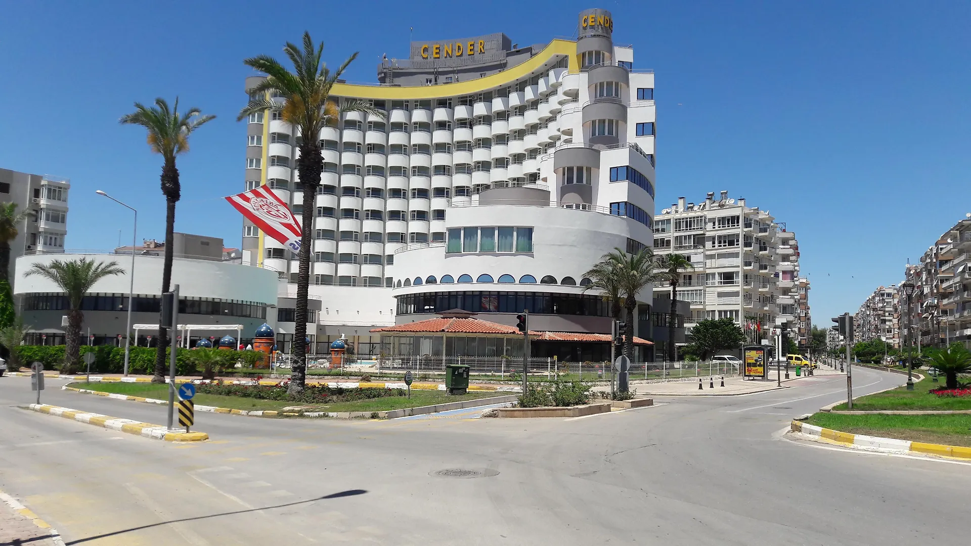 אנטליה Cender Hotel