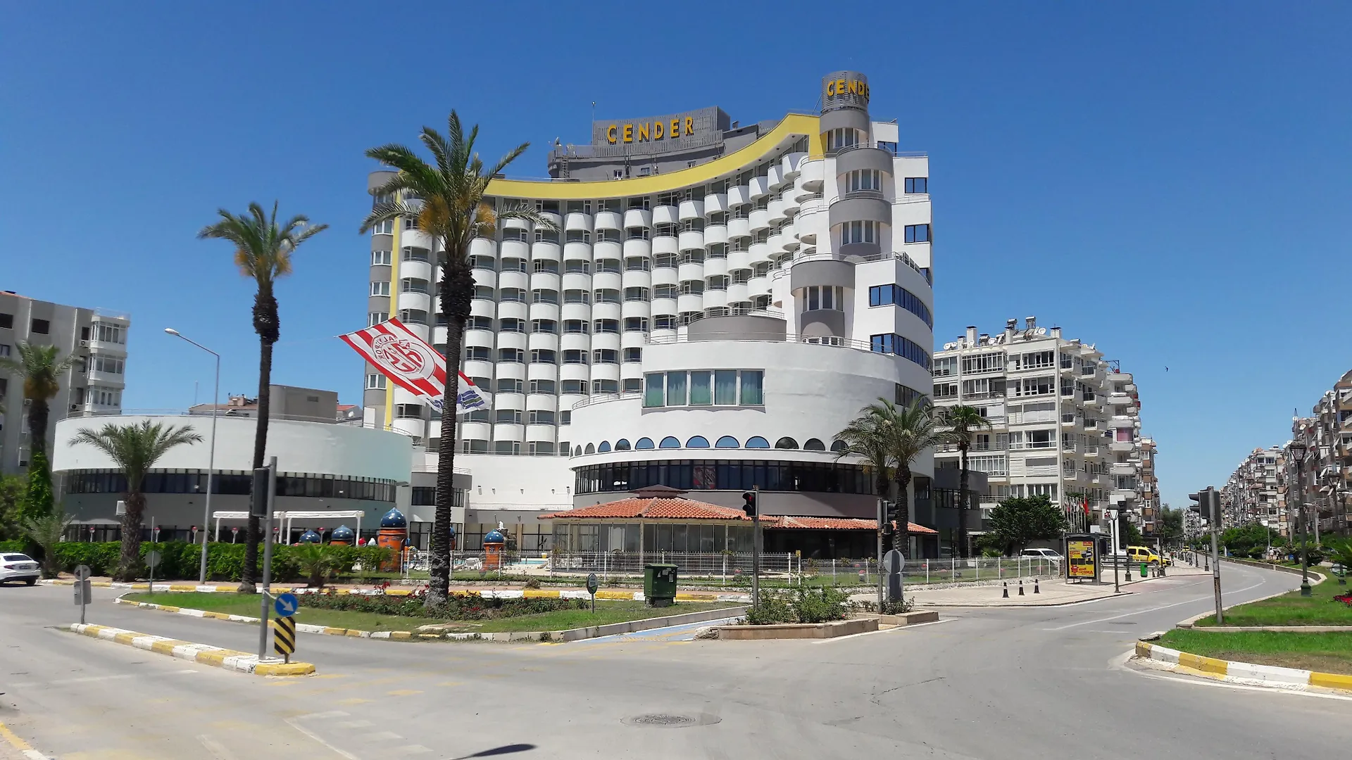 אנטליה Cender Hotel