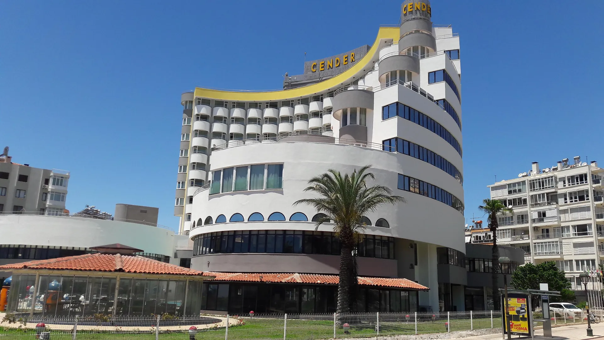 אנטליה Cender Hotel