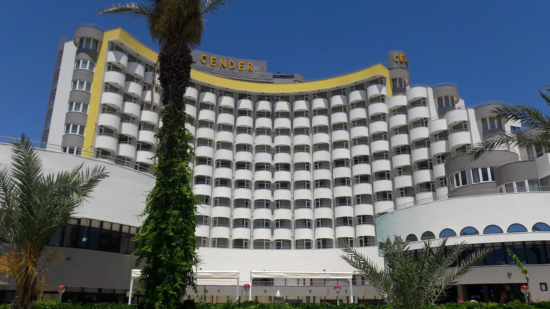 אנטליה Cender Hotel